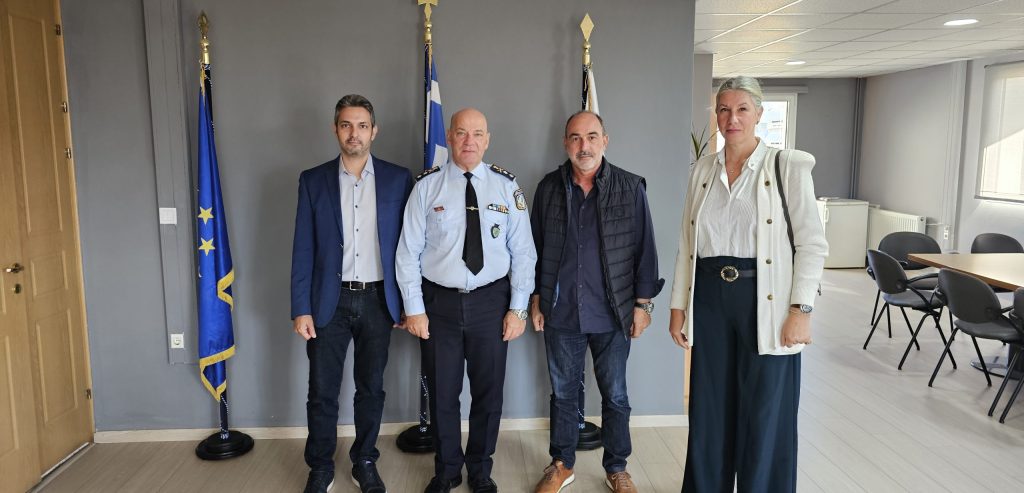 Επίσκεψη αντιπροσωπείας της “Ενωτικής Περιφερειακής Κίνησης” στον Γενικό Περιφερειακό Αστυνομικό Διευθυντή Στερεάς Ελλάδας Υποστράτηγο κ. Χρήστο Παπαφιλίππου