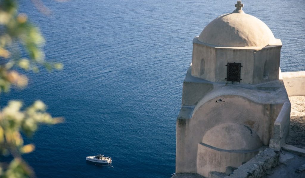 Solo εξερευνήσεις στη Σαντορίνη, που θα σας γεμίσουν με μοναδικές εμπειρίες και γαλήνη Solo εξερευνήσεις στη Σαντορίνη, που θα σας γεμίσουν με μοναδικές εμπειρίες και γαλήνη