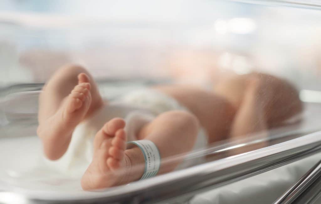 Σπέρμα Δανού δότη με καρκινική μετάλλαξη: 18 περιπτώσεις στην Ελλάδα – Νεκρό ένα παιδί, με καρκίνο το αδερφάκι του