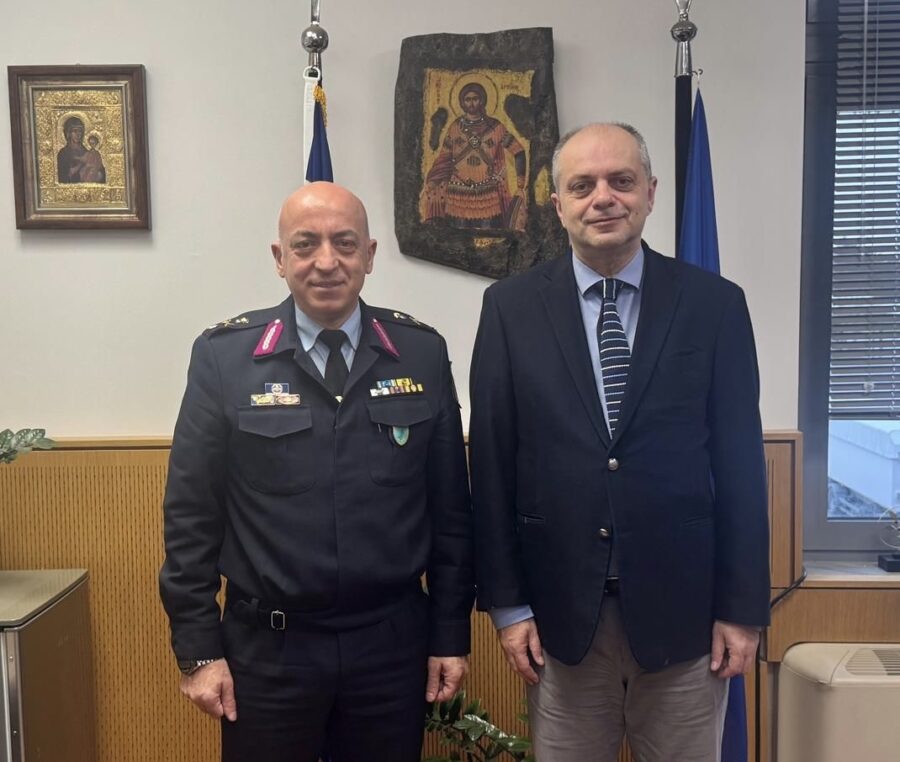 Χρήστος Καπετάνος: «Ασφάλεια σε πόλεις και χωριά» – Συνάντηση με τον νέο Γενικό Περιφερειακό Αστυνομικό Διευθυντή Θεσσαλίας, Γεώργιο Ντιζέ Χρήστος Καπετάνος: «Ασφάλεια σε πόλεις και χωριά» – Συνάντηση με τον νέο Γενικό Περιφερειακό Αστυνομικό Διευθυντή Θεσσαλίας, Γεώργιο Ντιζέ
