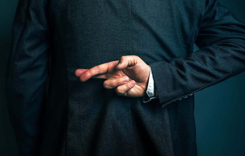 Το τρικ των 10 δευτερολέπτων για να αναγνωρίσεις έναν ψεύτη