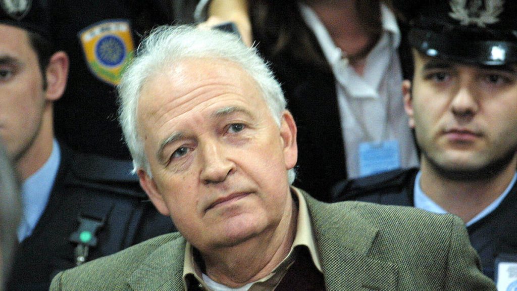 Αλέξανδρος Γιωτόπουλος: Αναίρεση για την αποφυλάκισή του από τον αντεισαγγελέα του Αρείου Πάγου Αλέξανδρος Γιωτόπουλος: Αναίρεση για την αποφυλάκισή του από τον αντεισαγγελέα του Αρείου Πάγου