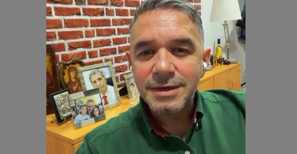 Σοκαριστική αποκάλυψη από τον Θέμη Χειμάρα: Χειρουργήθηκε εσπευσμένα για ανεύρυσμα εγκεφάλου Σοκαριστική αποκάλυψη από τον Θέμη Χειμάρα: Χειρουργήθηκε εσπευσμένα για ανεύρυσμα εγκεφάλου