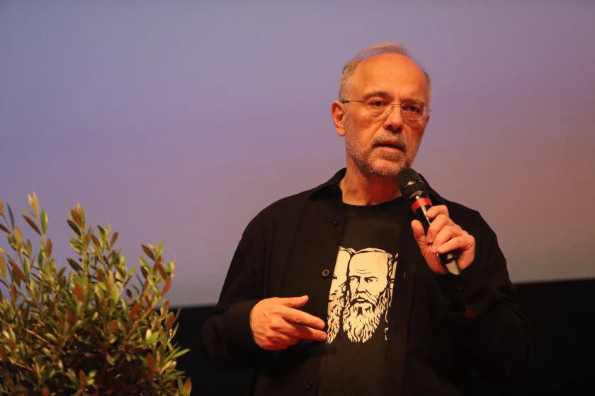 Αυγερινός κατά Καρυστιανού: «Κάποιοι ονειρεύονται βουλευτικά έδρανα» – Νέες αιχμές για την «Ελπίδα για τη Δημοκρατία» Αυγερινός κατά Καρυστιανού: «Κάποιοι ονειρεύονται βουλευτικά έδρανα» – Νέες αιχμές για την «Ελπίδα για τη Δημοκρατία»