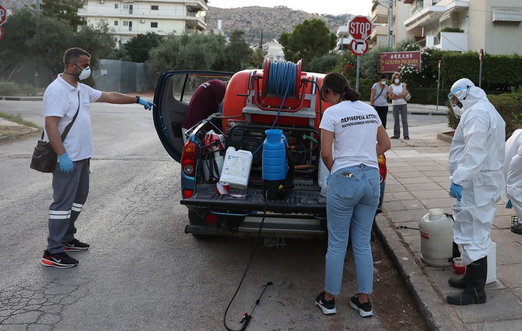 Ιός του Δυτικού Νείλου: «Καμπανάκι» από τον ΙΣΑ για την Αττική – Ερωτήματα για την αποτελεσματικότητα των ψεκασμών