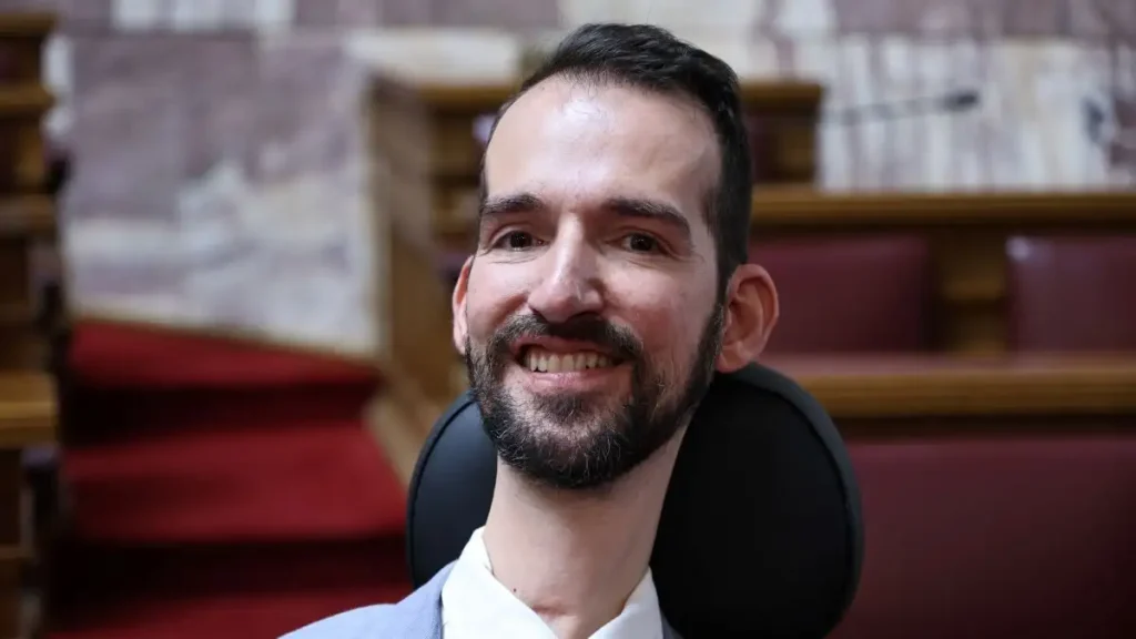 Στέλιος Κυμπουρόπουλος για Προσωπικό Βοηθό: Δεν είναι πολυτέλεια, είναι το μέσο που επιτρέπει σε έναν άνθρωπο να αποφασίζει πώς θα ζήσει Στέλιος Κυμπουρόπουλος για Προσωπικό Βοηθό: Δεν είναι πολυτέλεια, είναι το μέσο που επιτρέπει σε έναν άνθρωπο να αποφασίζει πώς θα ζήσει