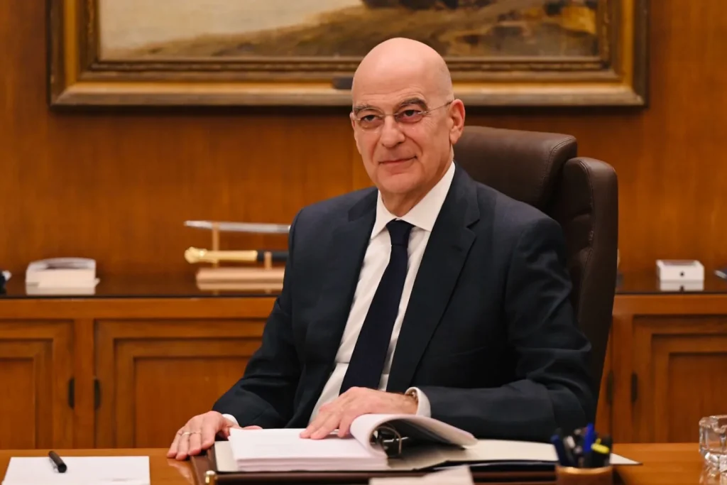 Δένδιας: Στα τέλη του 2026 θα παράγουμε 15.000 drones ετησίως στα εργοστάσια του ΥΠΕΘΑ