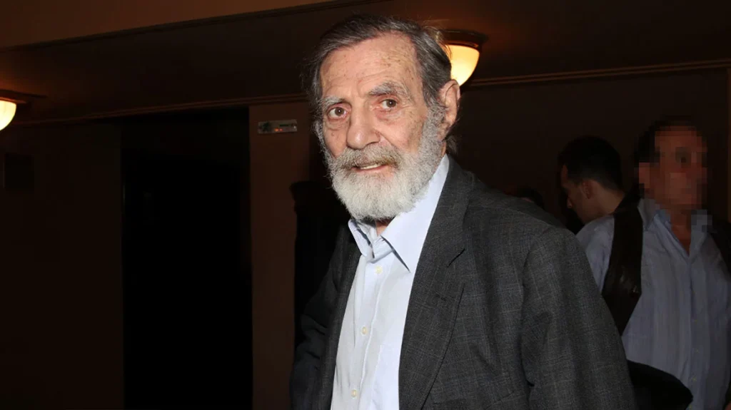 Πέθανε ο «Καπετάνιος» Γιώργος Βαρδινογιάννης σε ηλικία 90 ετών Πέθανε ο «Καπετάνιος» Γιώργος Βαρδινογιάννης σε ηλικία 90 ετών