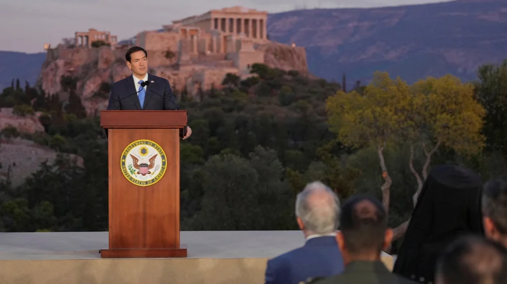 Μάρκο Ρούμπιο από την Πνύκα: Η Ελλάδα υπόδειγμα συμμάχου, οι αναφορές στην Αθηναϊκή Δημοκρατία, σε Πλάτωνα και Αριστοτέλη